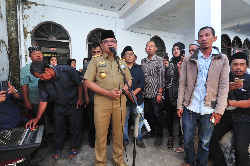 Wagub Melayat ke Rumah Duka Almarhum Amin Saleh