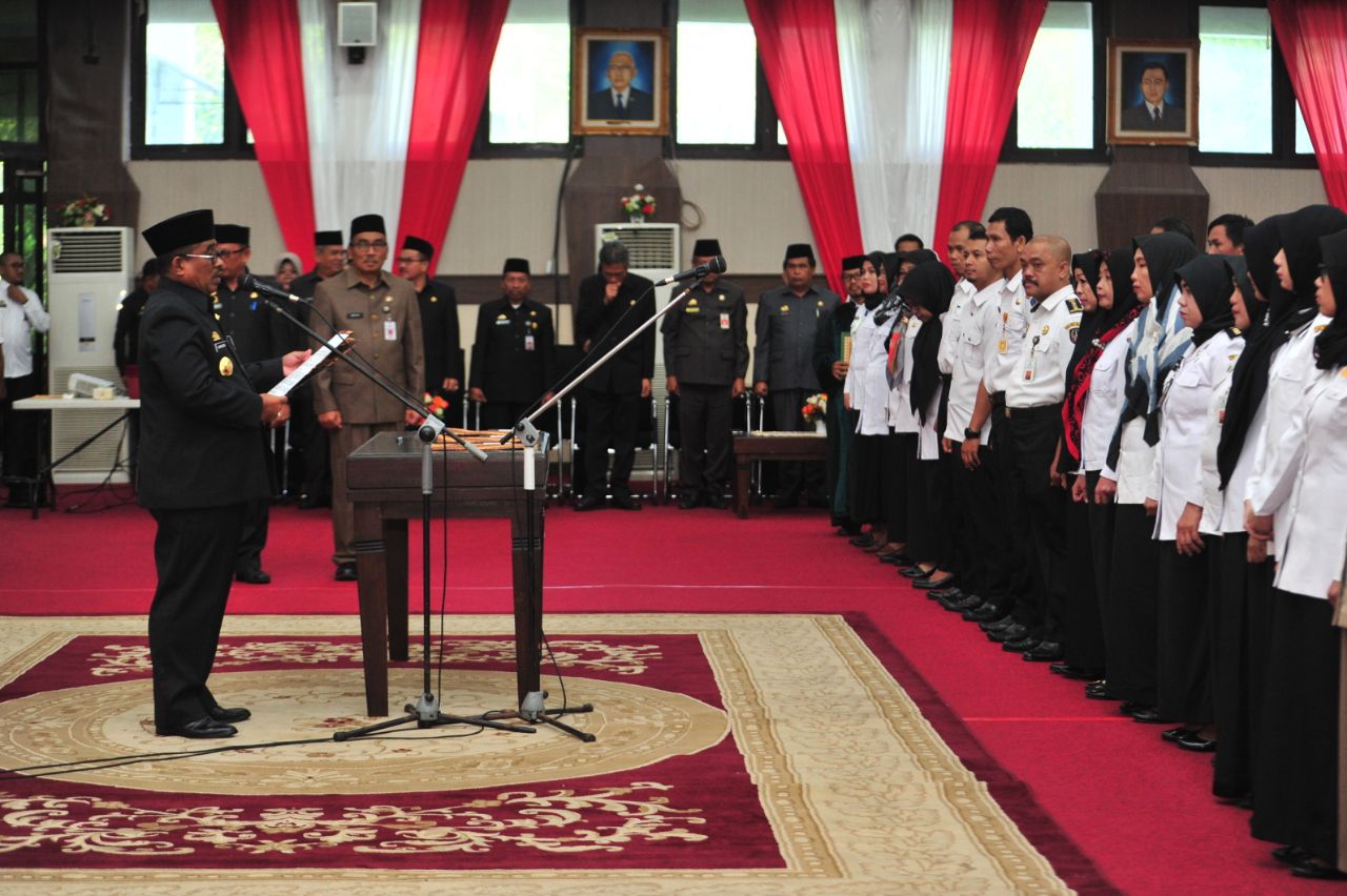 Pj Gubernur Lantik 104 Pejabat Fungsional Lingkup Pemprov Sulsel