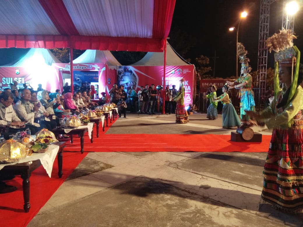Pj Gubernur Sulsel Buka Pameran Pembangunan Sulsel Expo 2018