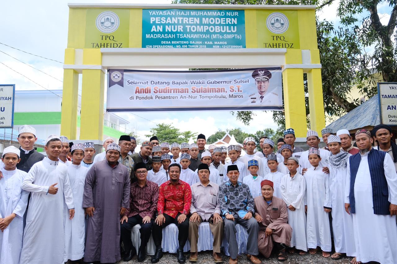 Wagub, Pondok Pesantren sebagai Tempat Menempa Diri Menjadi Pribadi Muslim yang Sejati