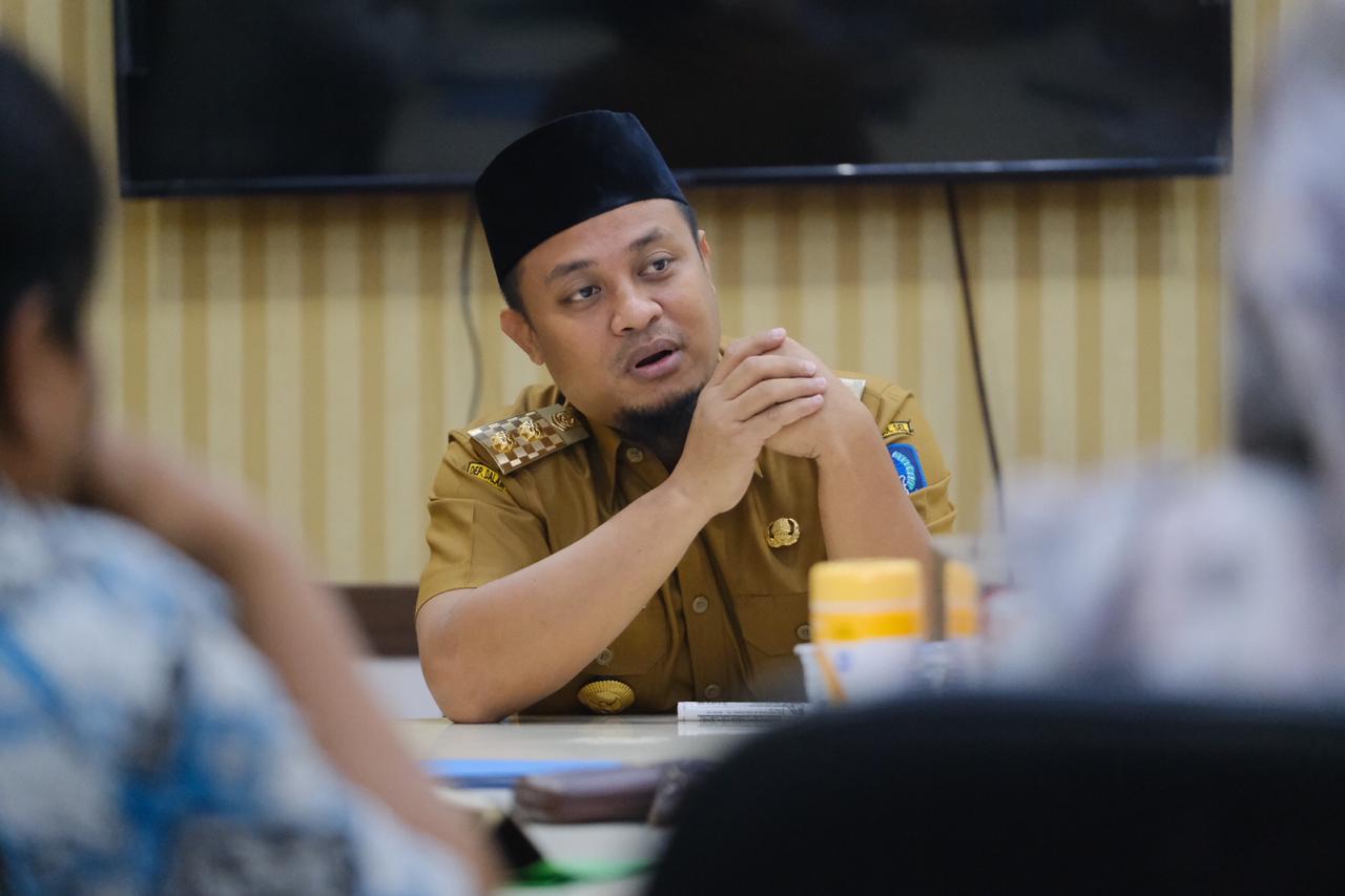 Wagub Sulsel Sampaikan Ucapan Duka Cita atas Meninggalnya KH Muhammad Arifin Ilham