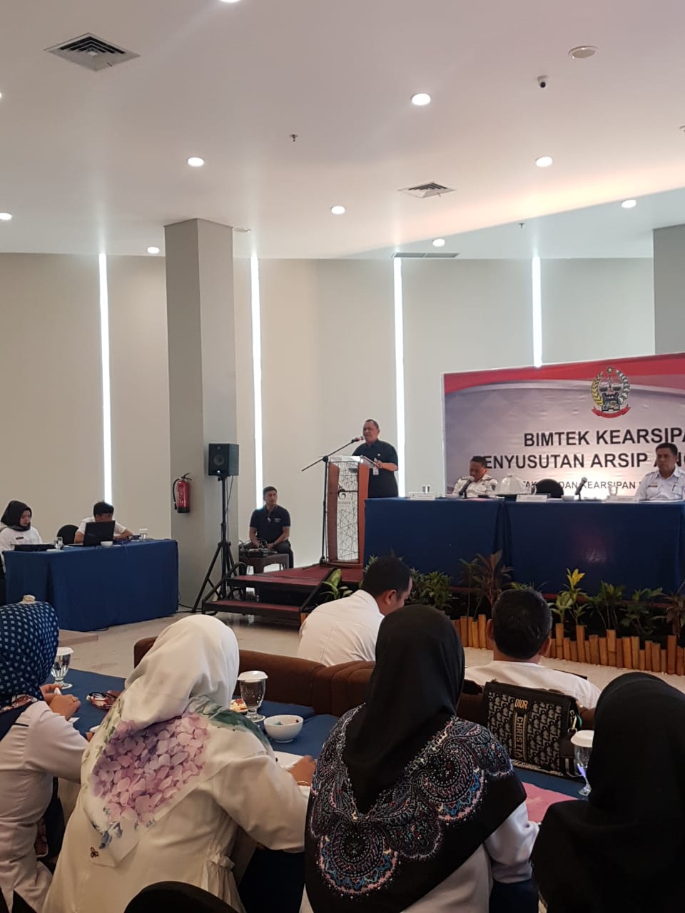 Kadis DPK Sulsel  Buka Bimtek Kearsipan