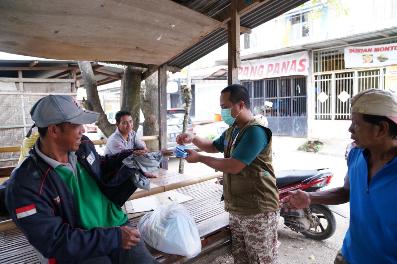 Kaget, Tukang Ojek Pangkalan Dapat Bantuan Langsung dari Wagub Sulsel 