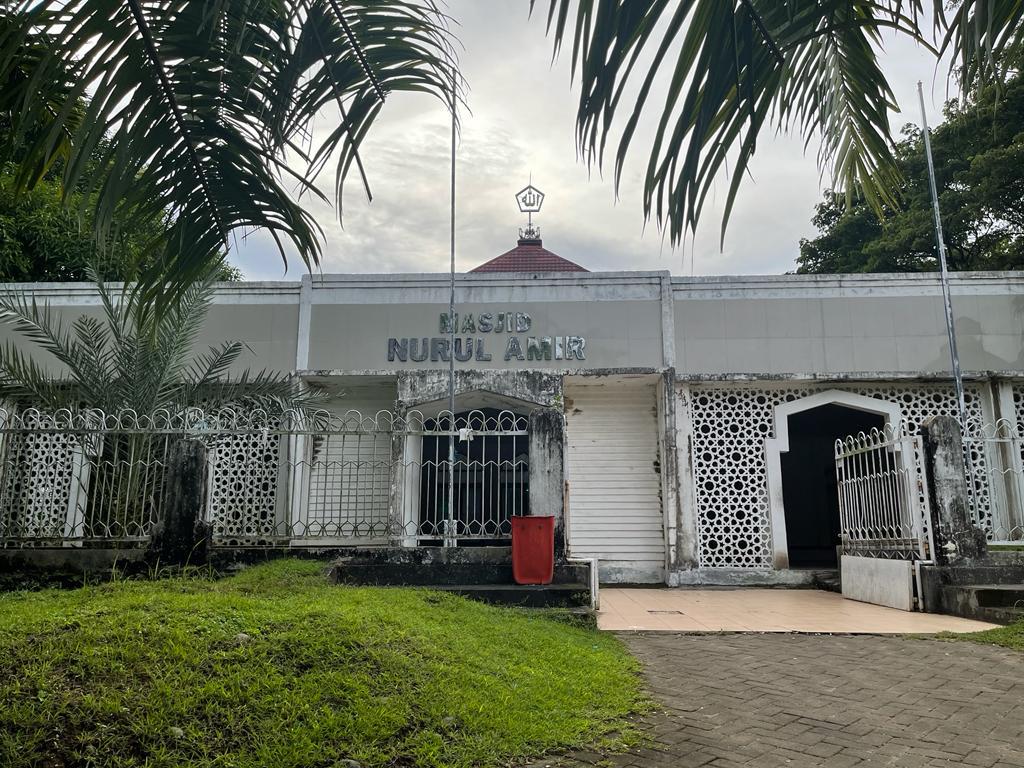 Pugar Masjid Kantor Gubernur, BKAD Lelang Material Bangunan