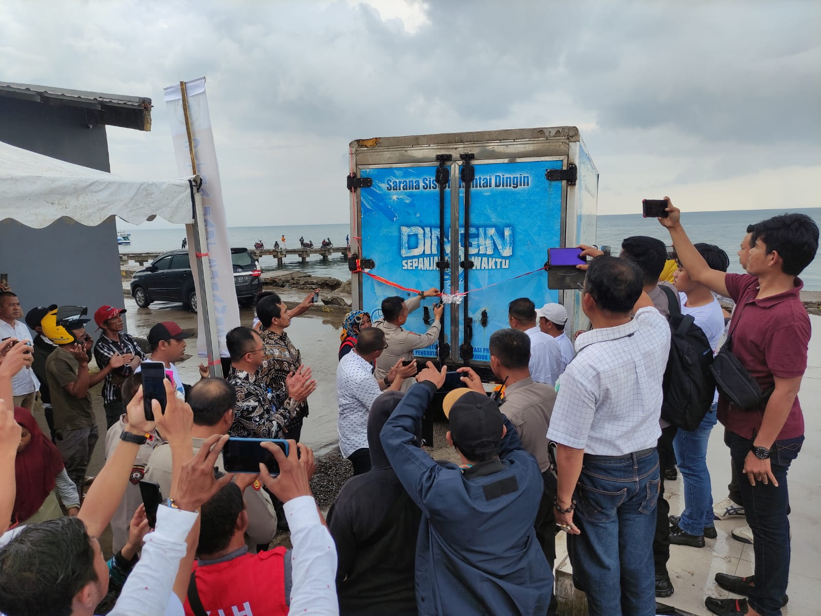 Sejarah Baru Kepemimpinan Andi Sudirman, Pertama di Indonesia Bulog Ikan Resmi Beroperasi di Sulsel