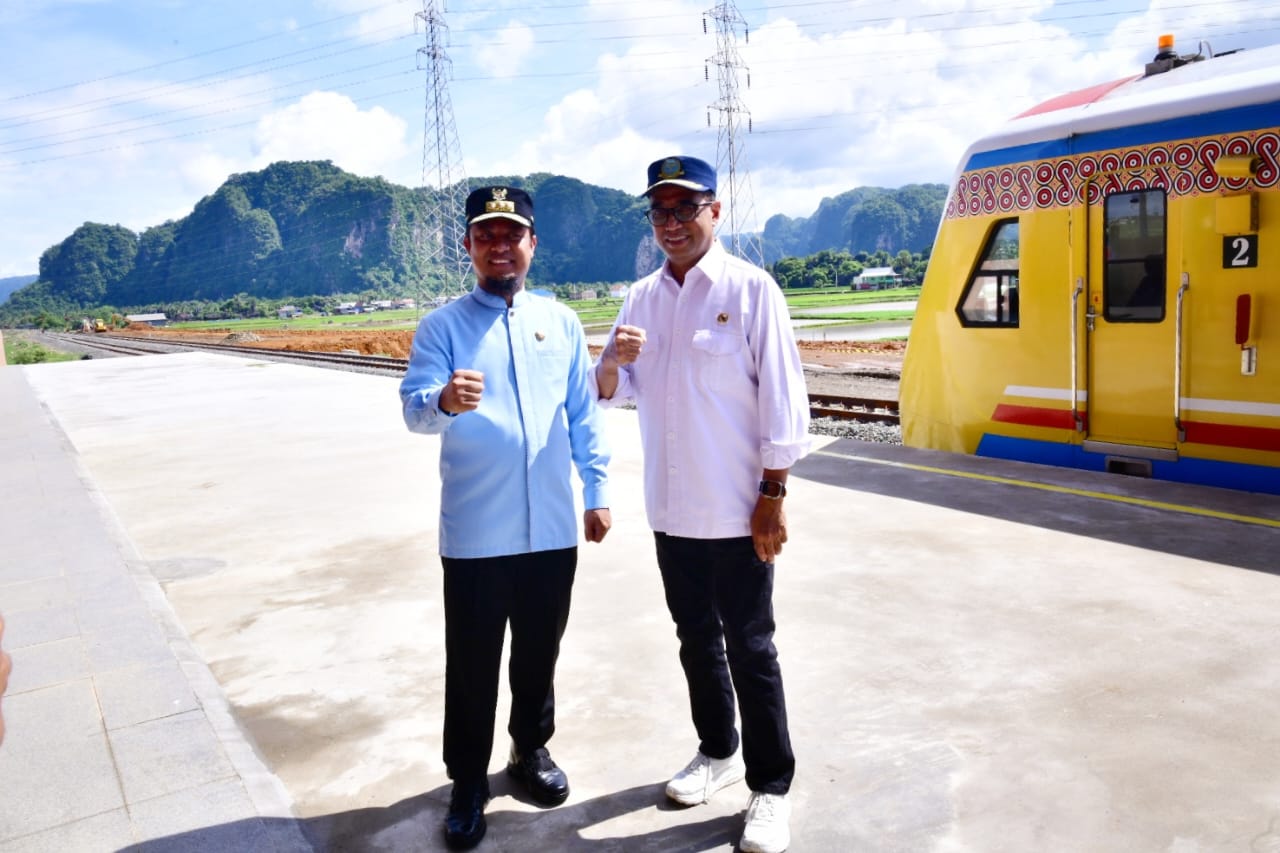 Yuk Naik Kereta Api di Sulsel, Nikmati Keindahan Wisata Alam Maros, Pangkep, dan Barru