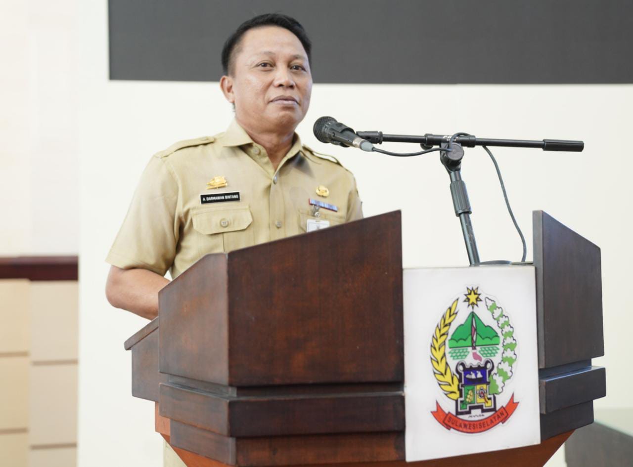 Pj Sekprov Paparkan Kondisi Ekonomi dan Infrastruktur Sulsel di Depan Siswa KKDN TNI