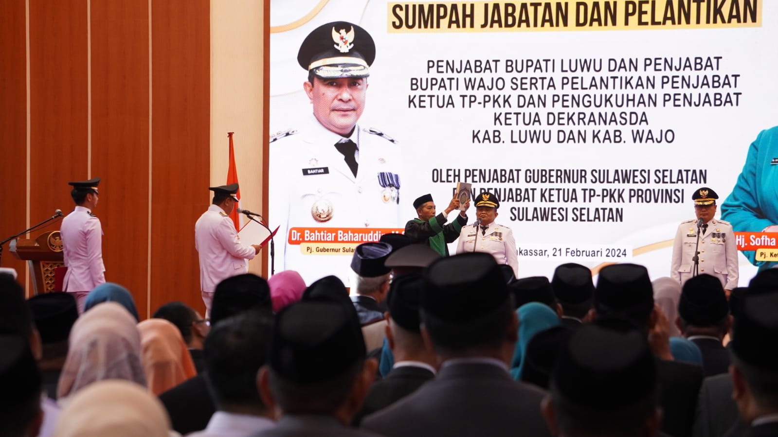 Kepala BNNP Sulawesi Selatan Menghadiri Undangan Pengambilan Sumpah Jabatan dan Pelantikan Penjabat Bupati Luwu dan Penjabat Bupati Wajo
