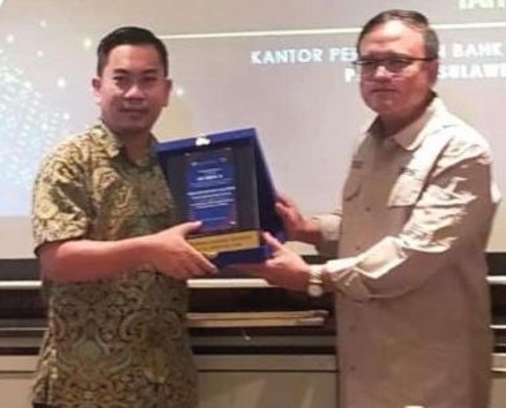 Berhasil Perluas Digitalisasi, Bapenda Sulsel Diganjar Penghargaan dari Bank Indonesia 