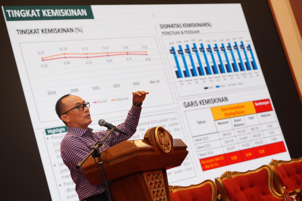 Di Hadapan Menpan RB, Pj Gubernur Sulsel Prof Zudan Paparkan Digitalisasi Reformasi Birokrasi pada Seminar Nasional IKA PIMNAS