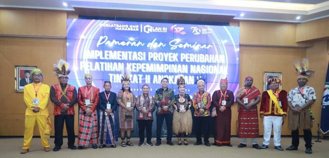 Sekwan DPRD Sulsel Ikuti Pameran Dan Seminar Implementasi Proyek Perubahan Pelatihan Kepemimpinan Nasional Tingkat II Angkatan V