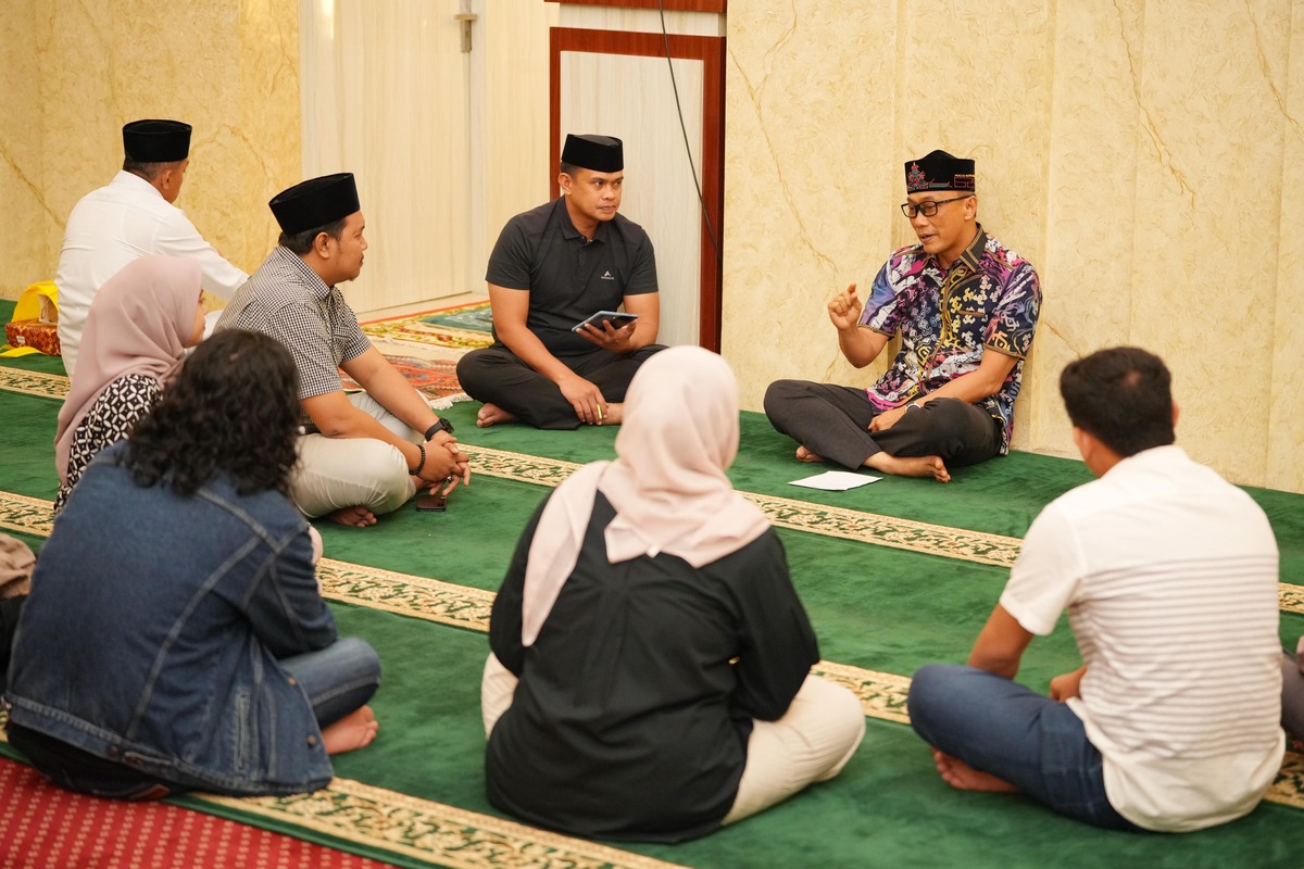 Dukung Program Pengkaderan HMI, Pj Gubernur Sulsel Prof Zudan Ajak HMI Back To Mosque