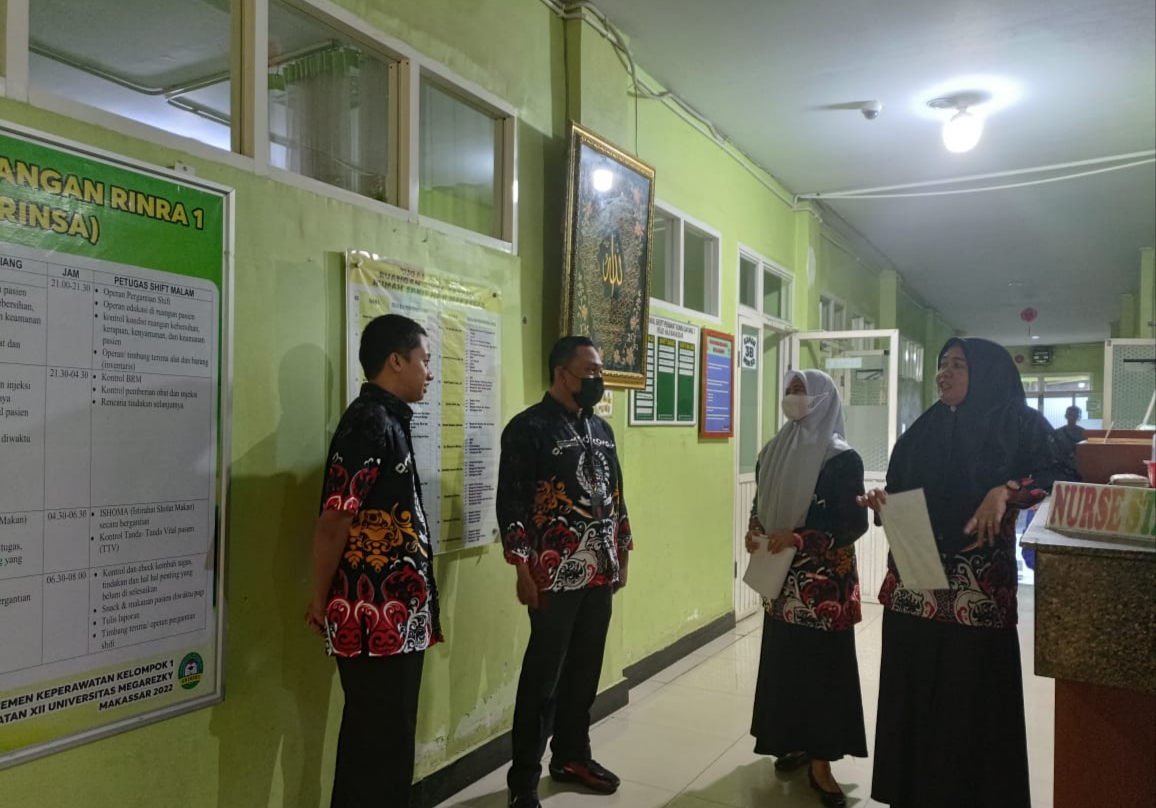 Tim PKRS RSUD Haji Makassar Gelar Penyuluhan dan Doa Bersama di Ruang Rinra Sayang 1