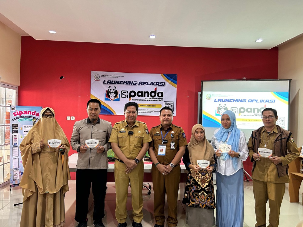 Launching Aplikasi SIPANDA: Mempermudah Akses Layanan Perpustakaan Ibu dan Anak di Makassar