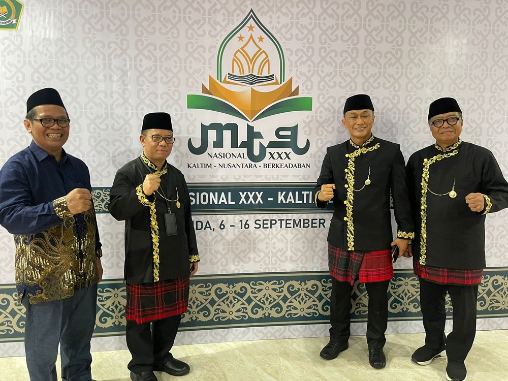 Pj Gubernur Prof Zudan Hadiri Pembukaan MTQ Nasional XXX Tahun 2024 di Samarinda, Semangati Para Kafilah Sulsel