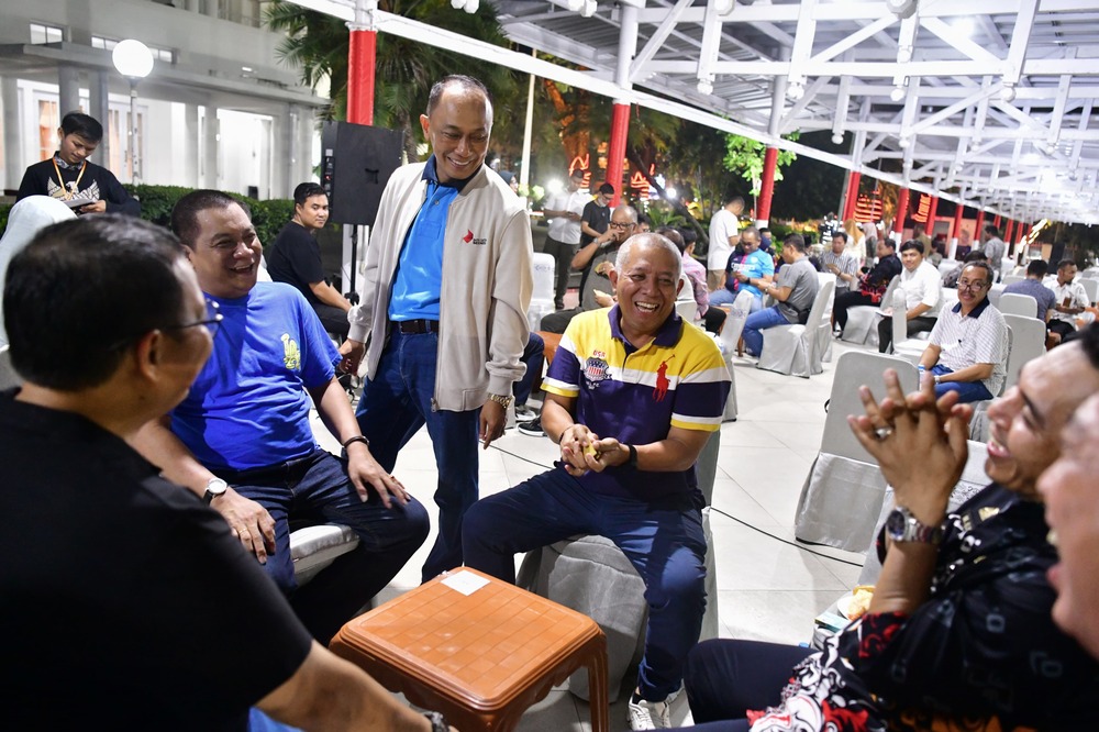 Disaksikan Pj Gubernur Prof Zudan, Pegawai Pemprov Sulsel Berkompetisi Penuh Semangat dalam Lomba Domino