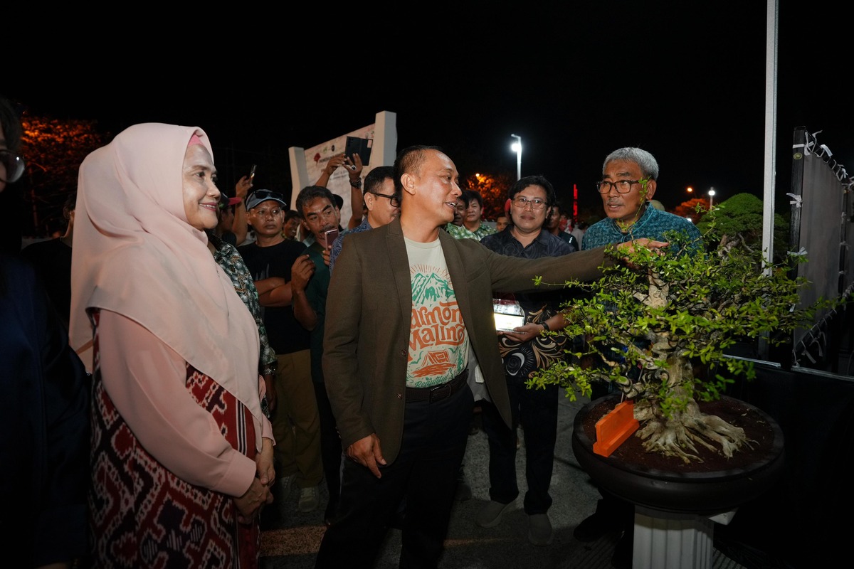 Pj Gubernur Prof Zudan Harap Festival Kopi dan Kontes Bonsai Digelar Setiap Peringatan HUT Sulsel