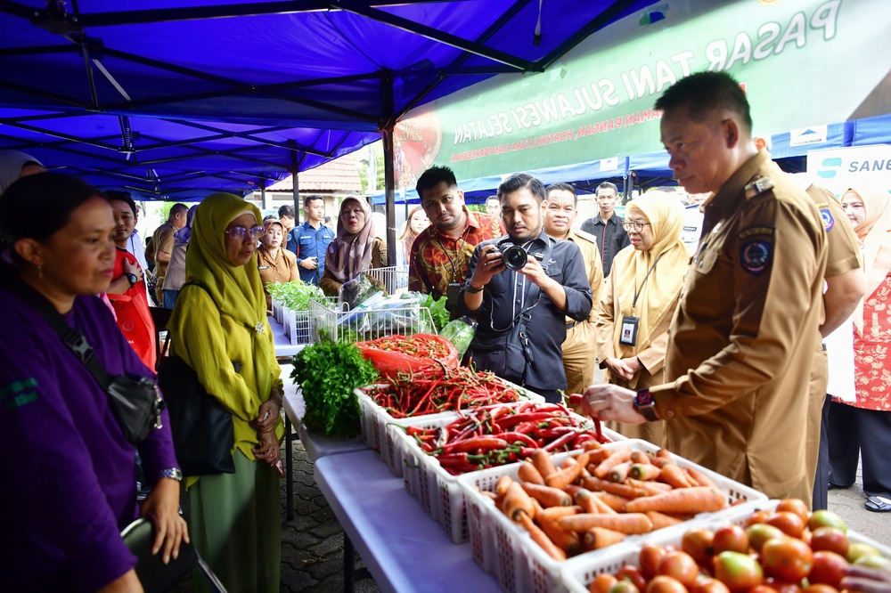 Stabilisasi Pasokan dan Harga, Pemprov Sulsel Luncurkan Gerakan Pangan Murah Perdana di Indonesia untuk Tahun 2025