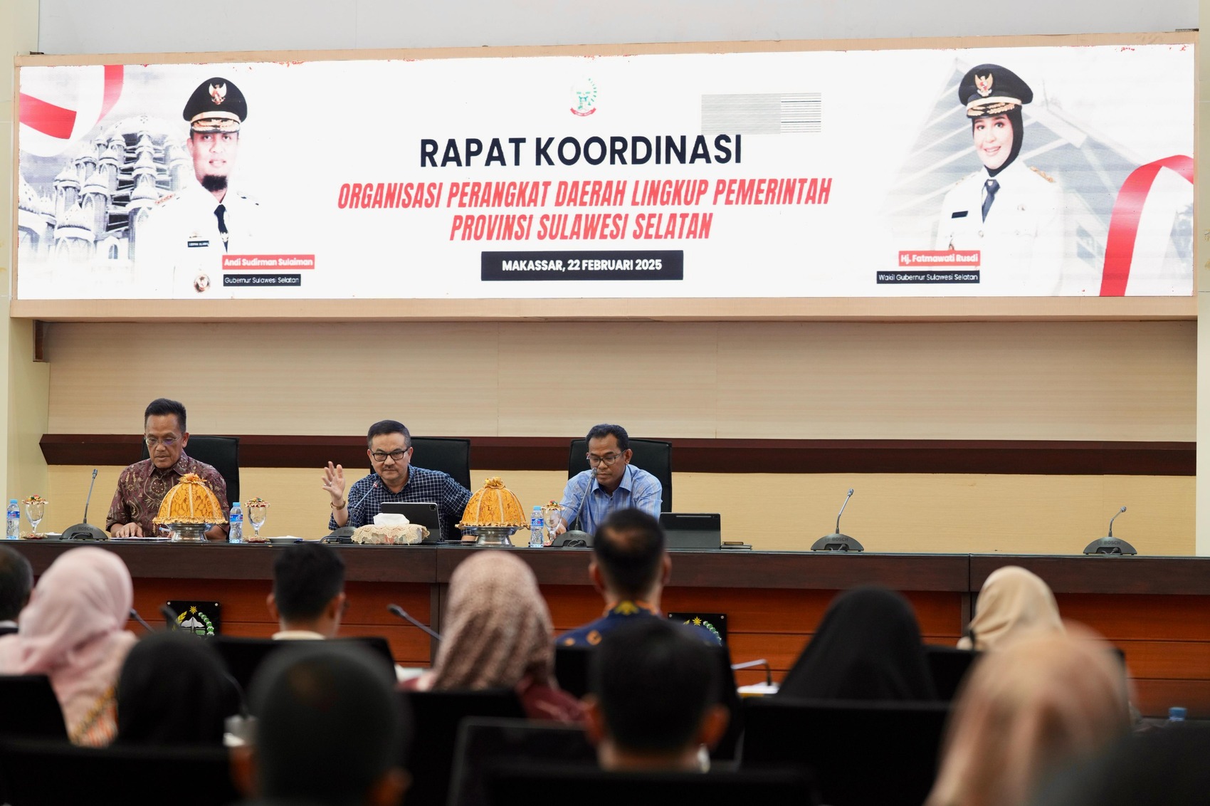 Sekda Jufri Rahman Pimpin Rapat Koordinasi OPD Bahas Tindak Lanjut Arahan Gubernur Terkait Inpres No 1 Tahun 2025