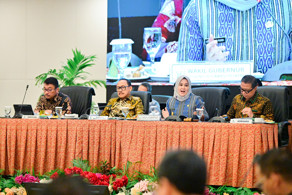 Hadiri RUPS Bank Sulselbar, Wakil Gubernur Fatmawati Dorong Transformasi dan Tata Kelola Bank Daerah 