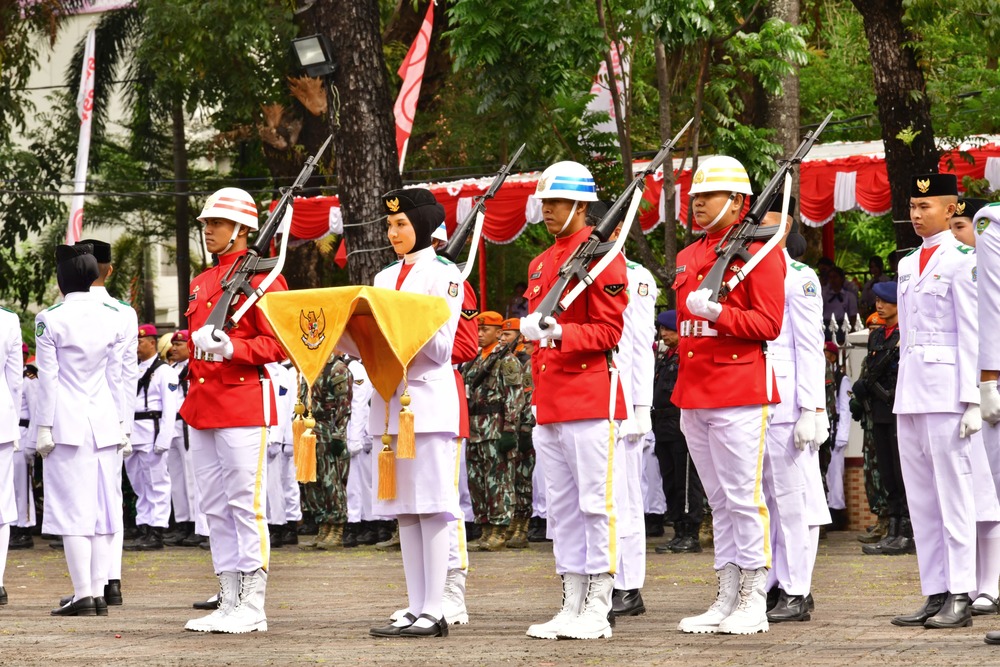 Paskibraka Sulsel Jalankan Tugas dengan Penuh Haru di HUT ke-80 RI