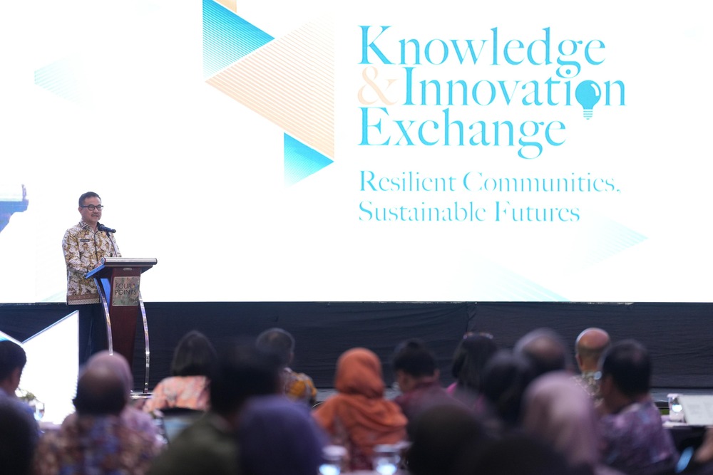 Sekda Sulsel Buka Forum KONEKSI, Dorong Komunitas Tangguh Hadapi Iklim