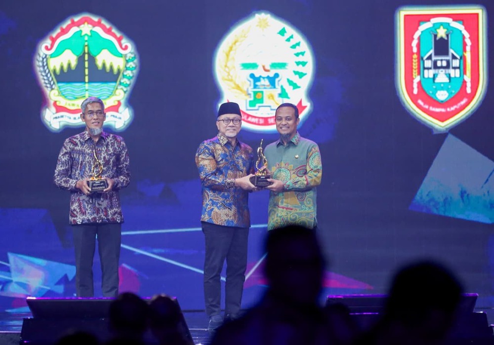 Sulsel Terima Penghargaan Daerah Peduli Ketahanan Pangan, Bukti Komitmen Bangun Kedaulatan Pangan Daerah