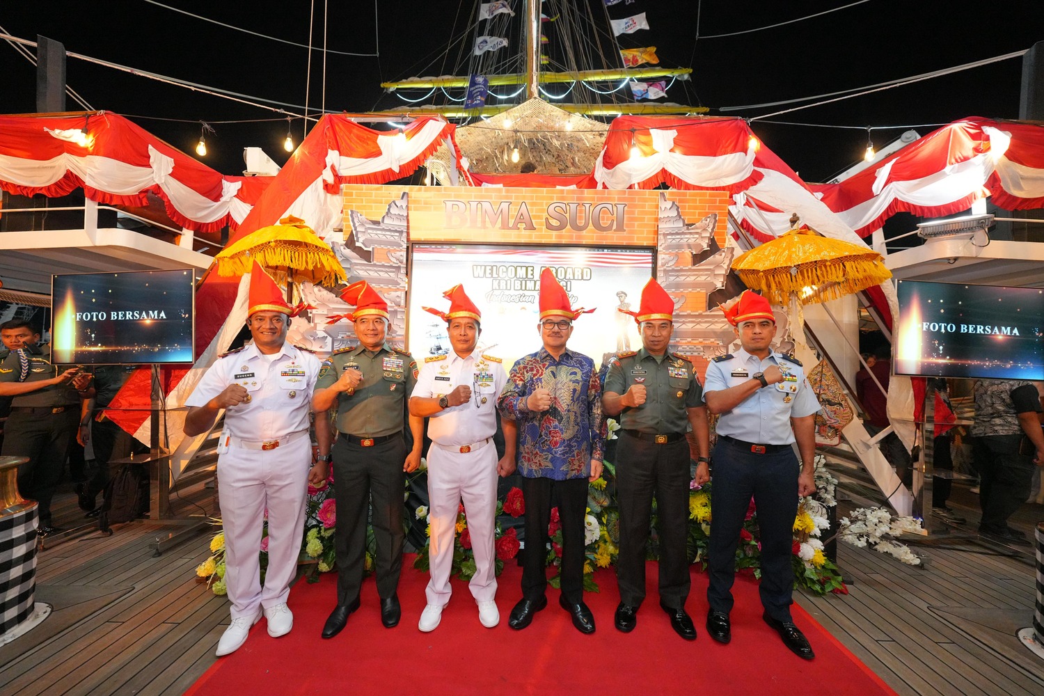 KRI Bima Suci Sandar di Makassar, Sekda Sulsel Sambut Taruna AAL