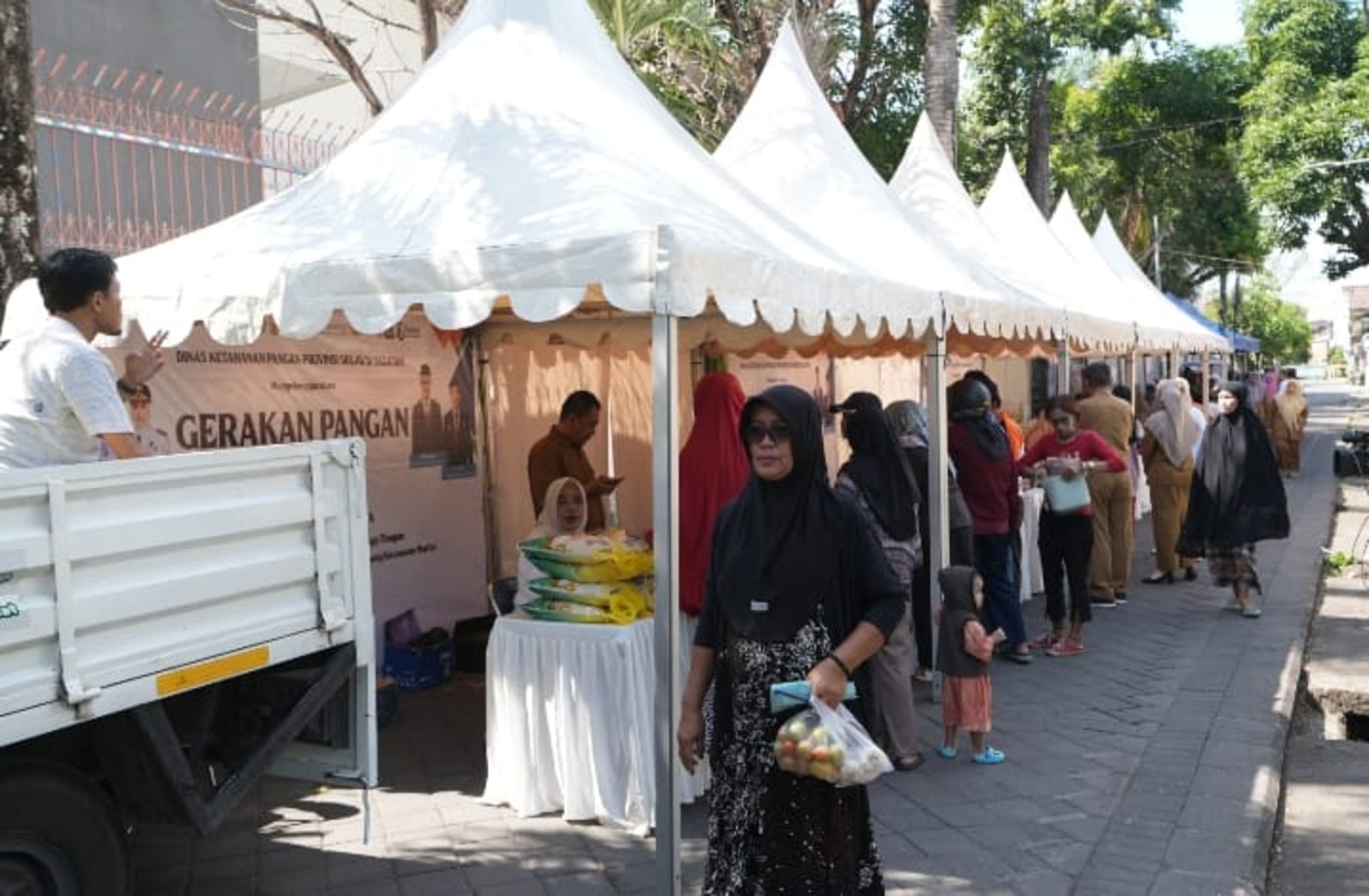Pemprov Sulsel Gelar Gerakan Pangan Murah Serentak di 24 Kabupaten/Kota