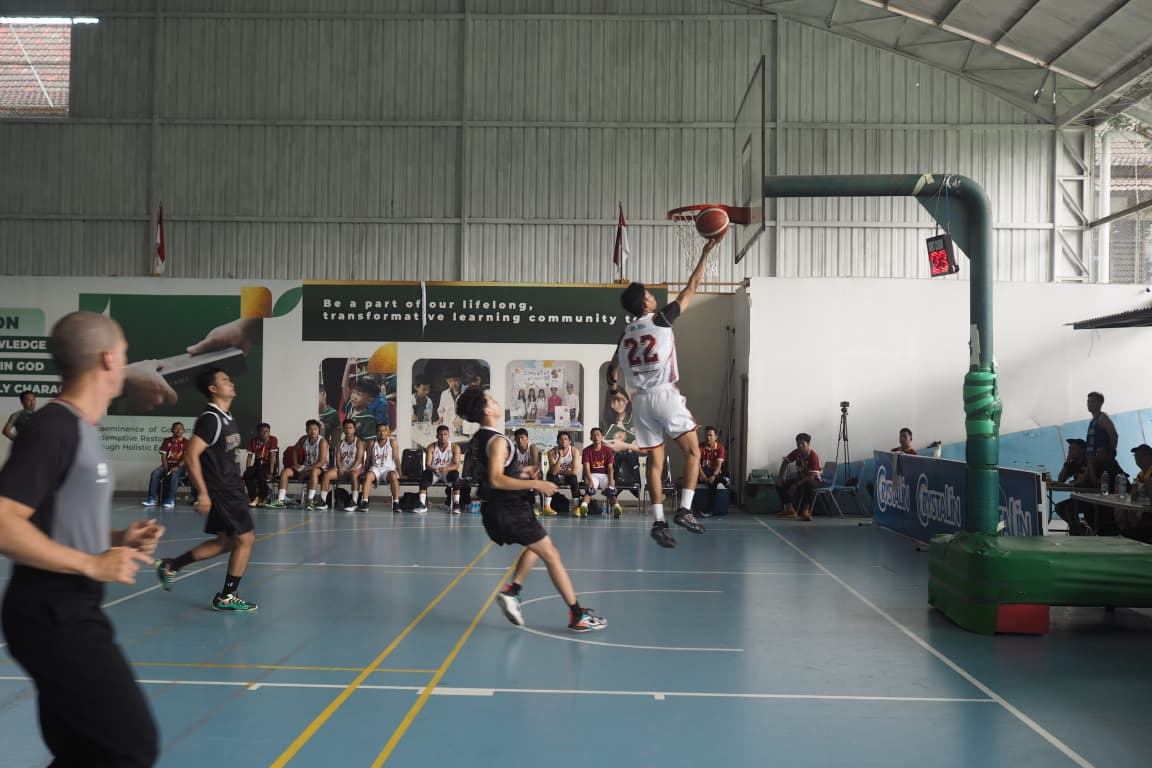 Tim Basket Putra Korpri Sulsel Melaju ke 16 Besar Usai Sapu Bersih Kemenangan di Pool A Pornas XVII