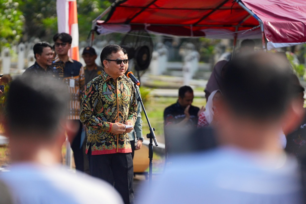 Sekprov Sulsel Harap TKSK Jadi Garda Terdepan Pelayanan Sosia