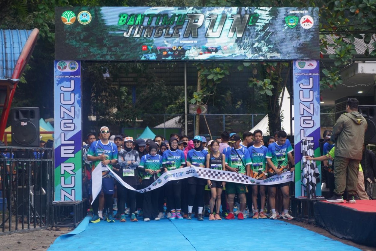 Dukung Wisata Alam Berkelanjutan, Pemprov Sulsel Apresiasi Bantimurung Jungle Run 2025