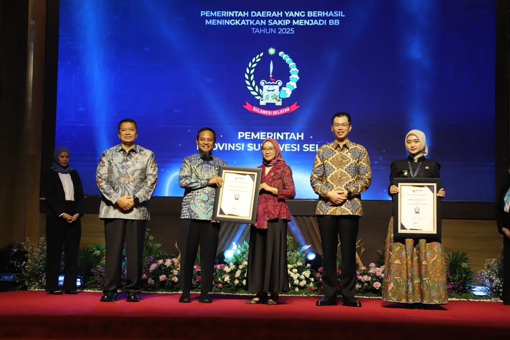 KemenPANRB Nilai SAKIP Pemprov Sulsel Sangat Baik, Andi Sudirman: Kinerja OPD Kita Solid