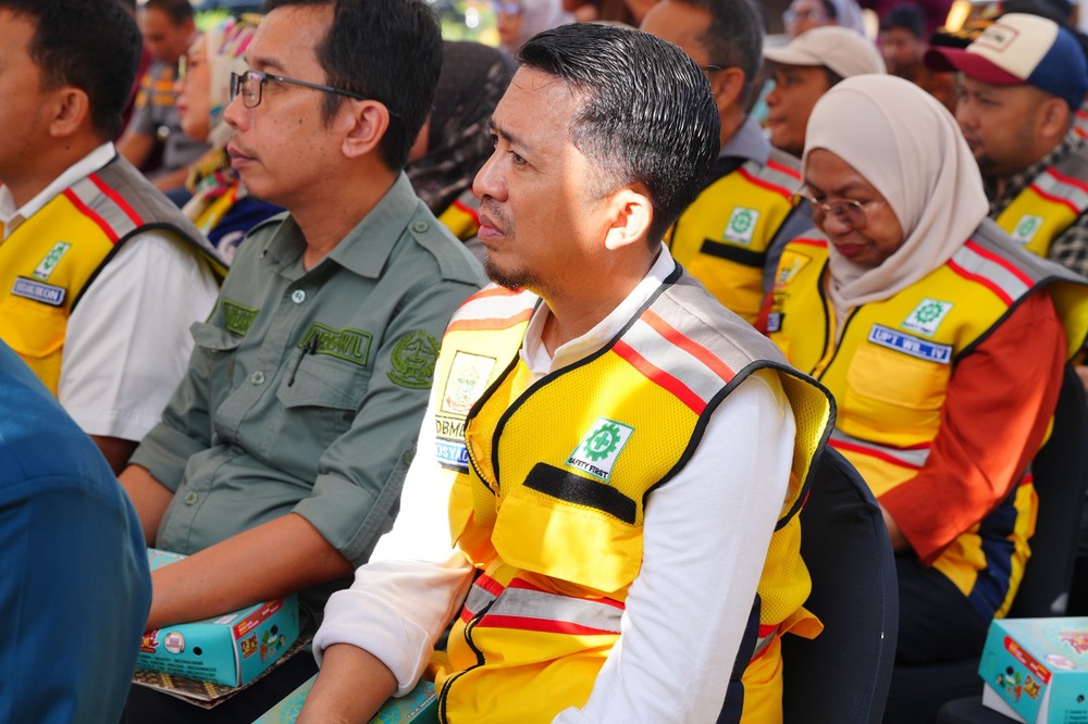 Kabid Jalan DBMBK Sampaikan Ruas Jalan Burung-Burung – Bili-Bili Mencapai Progres Pekerjaan Perkerasan Beton dan Saluran
