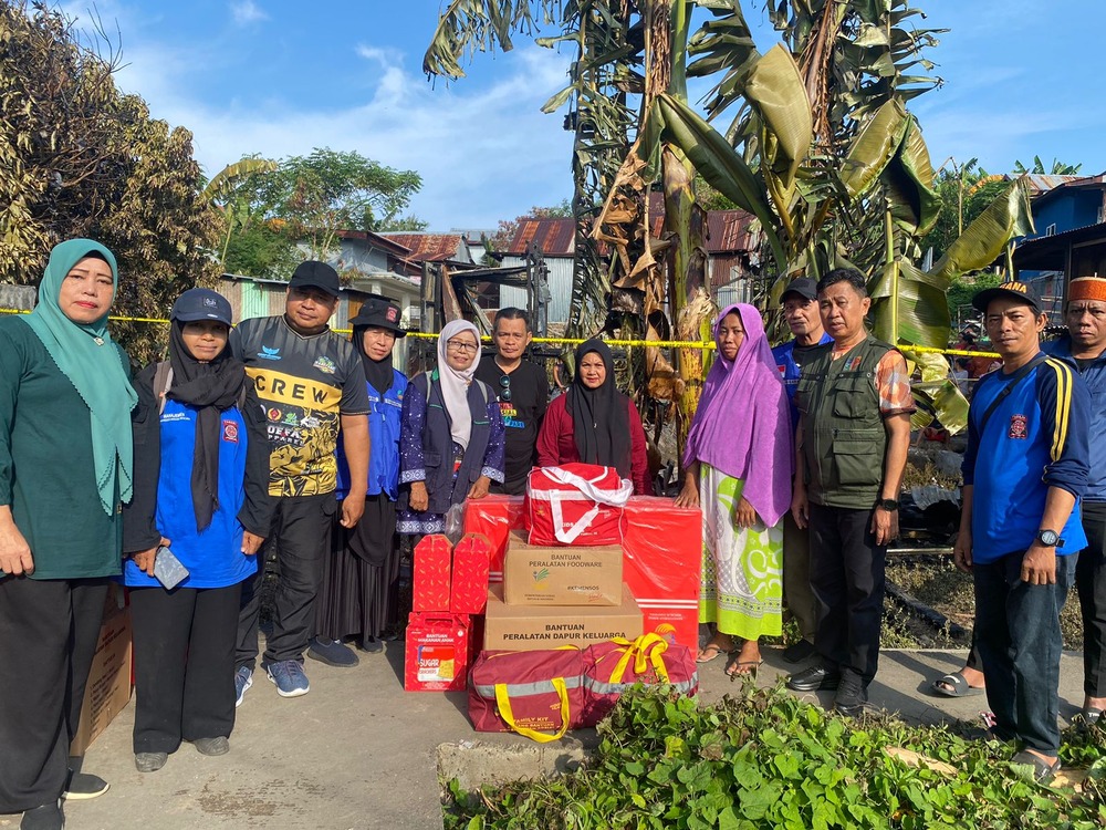 Gubernur Sulsel Kirim Bantuan untuk Korban Kebakaran di Parepare