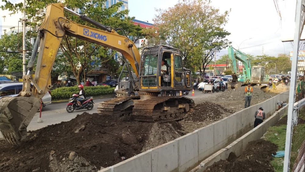 Pemprov Sulsel Benahi Drainase Jalan Aroepala, Jawab Keluhan Warga