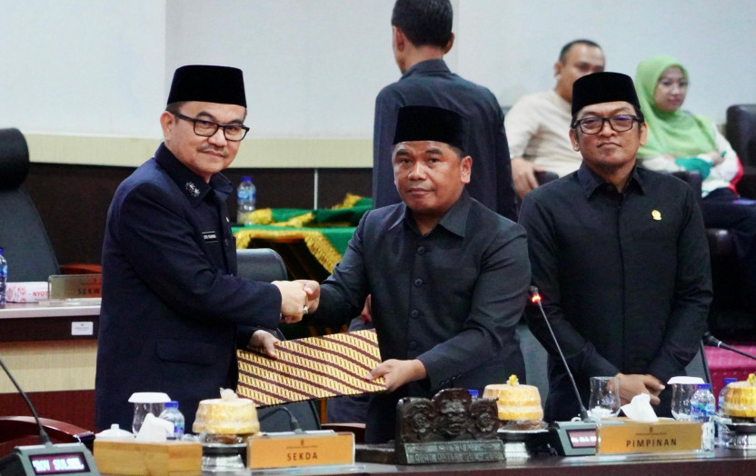 Rekomendasi DPRD atas LKPJ 2024 Disampaikan, Sekda Sulsel Tegaskan Komitmen Pemprov Perbaikan Tata Kelola Pembangunan