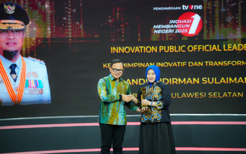 Andi Sudirman Sulaiman Raih Penghargaan Pemimpin Inovatif dan Transformatif, Diterima Wagub Fatmawati