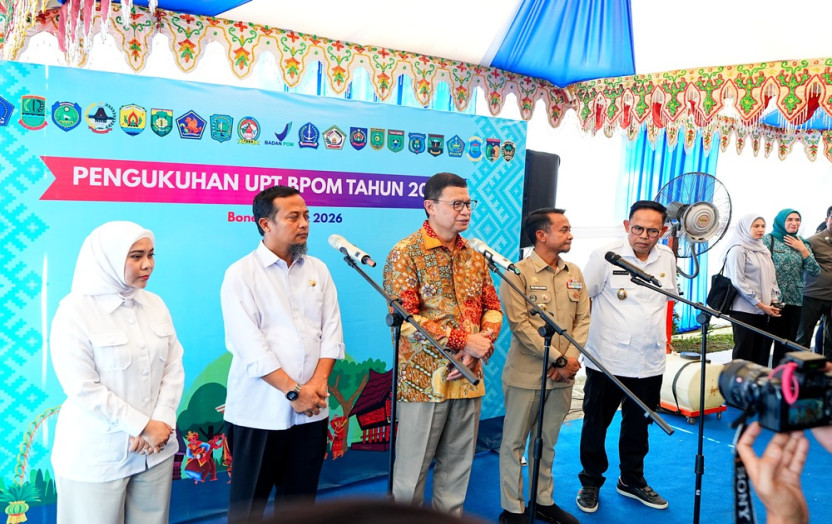 Kepala BPOM RI Kukuhkan Loka BPOM Bone, Gubernur Sulsel Dorong Penguatan Pengawasan Produk